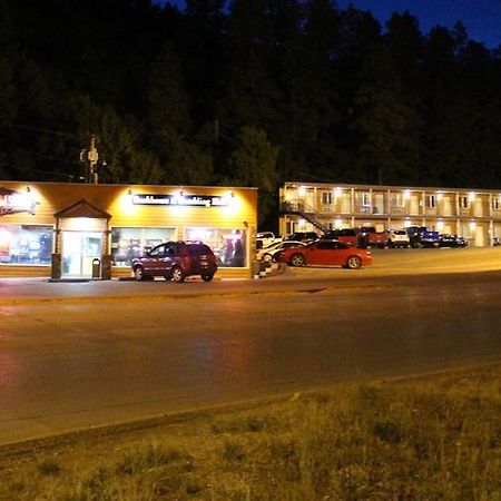 Motel Deadwood Station Bunkhouse And Gambling Hall Extérieur photo